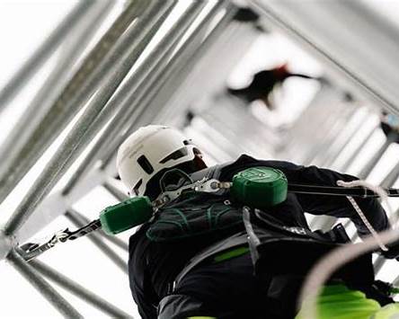 Specialist access equipment for overhead cleaning